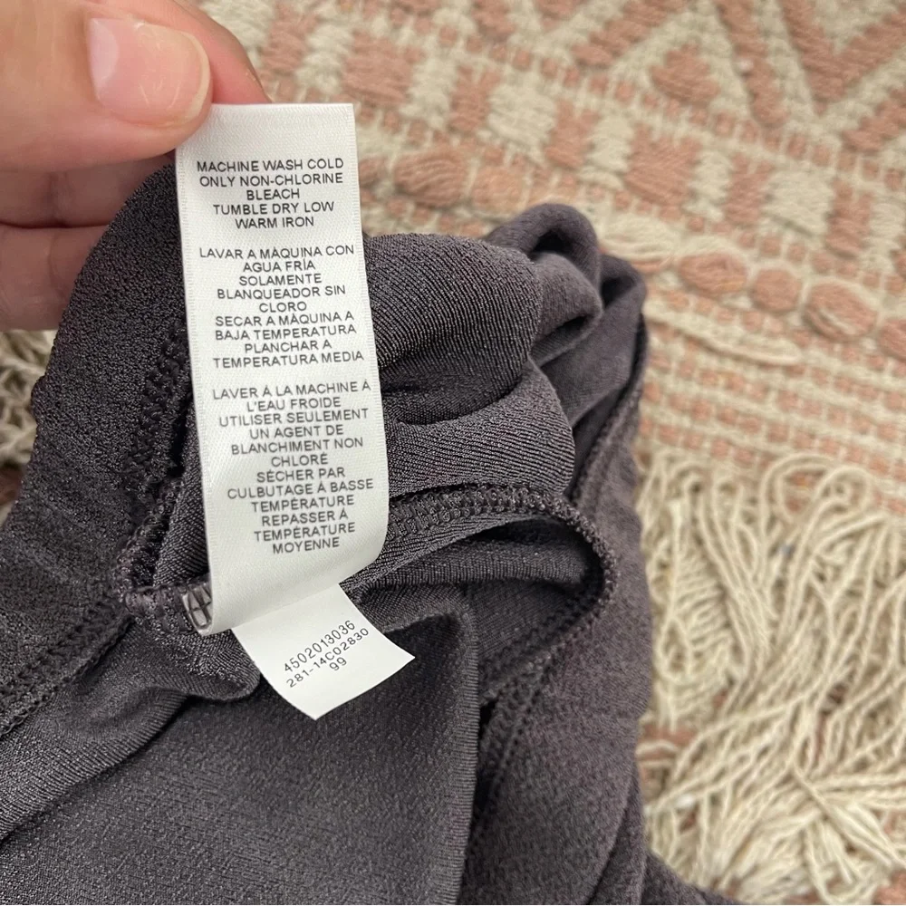 Easywear by Chico's Crepe Sharryl Pull On Pants in Chelsea Gray Size 3